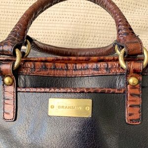 Brahmin Croc trim leather shoulderbag